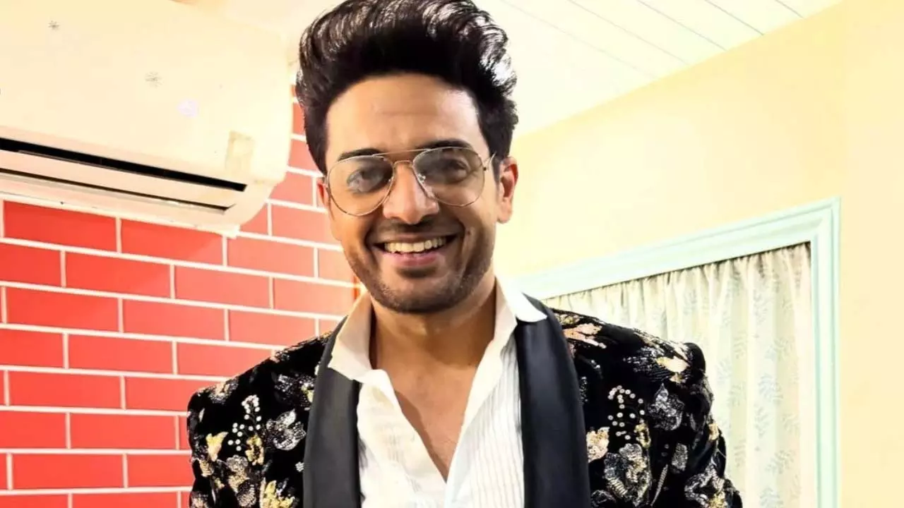 Bigg Boss 19 जीतने के बाद गौरव खन्ना का यूट्यूब चैनल हटा दिया गया Bigg Boss 19 जीतने के बाद गौरव खन्ना का यूट्यूब चैनल हटा दिया गया