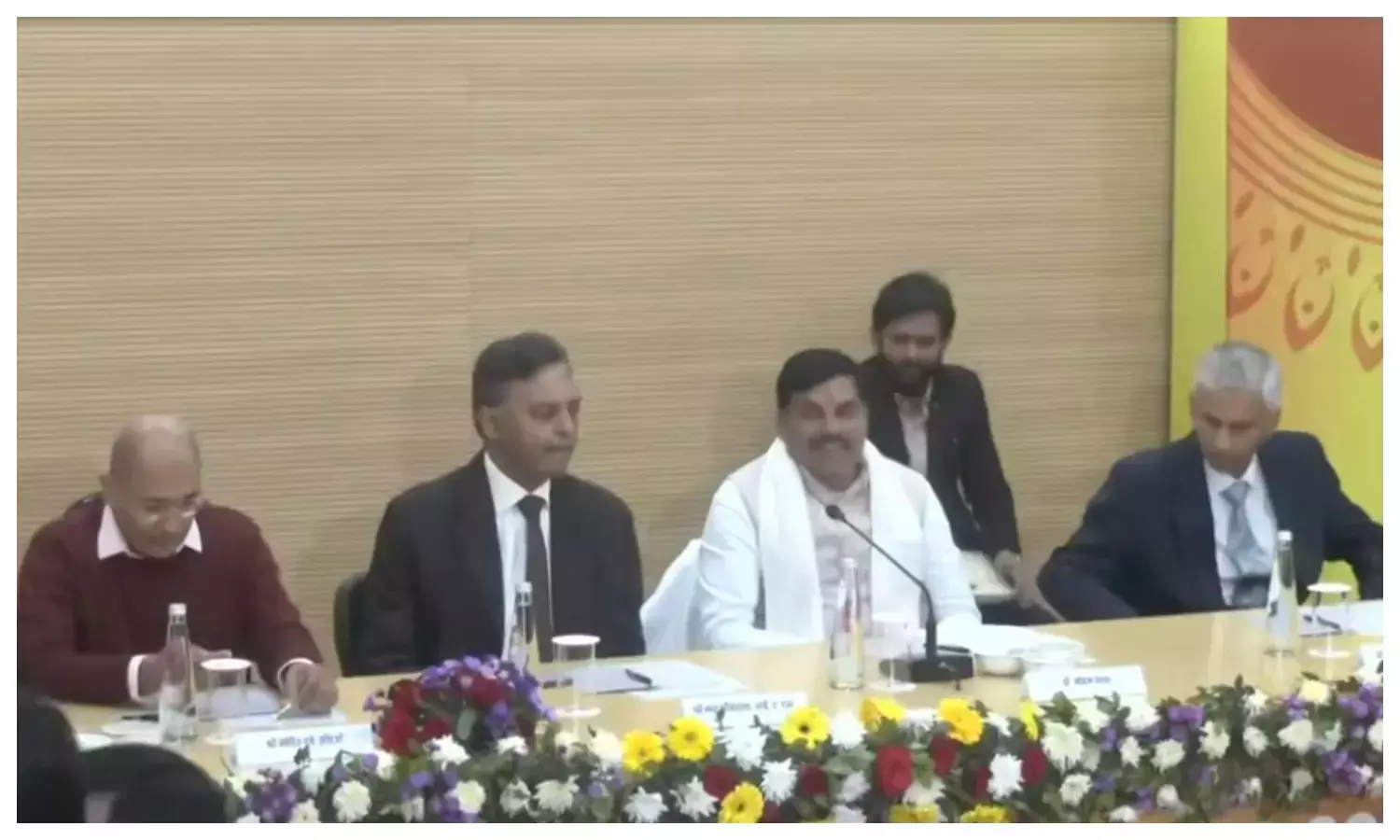 Bhopal: भोपाल में अफसरों के लिए IAS सर्विस मीट शुरू Bhopal: भोपाल में अफसरों के लिए IAS सर्विस मीट शुरू
