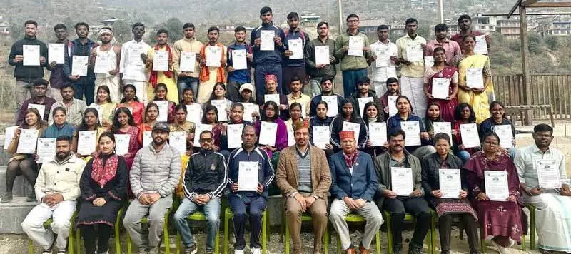 50 NSS छात्रों ने कुल्लू के पिर्डी संस्थान में 10-दिवसीय एडवांस्ड एडवेंचर कोर्स पूरा किया 50 NSS छात्रों ने कुल्लू के पिर्डी संस्थान में 10-दिवसीय एडवांस्ड एडवेंचर कोर्स पूरा किया