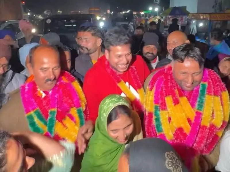 AAP ने ग्रामीण निकाय चुनाव में दबदबा बनाया, 25 में से 11 ZP सीटें जीतीं, कांग्रेस को 8 सीटें मिलीं AAP ने ग्रामीण निकाय चुनाव में दबदबा बनाया, 25 में से 11 ZP सीटें जीतीं, कांग्रेस को 8 सीटें मिलीं