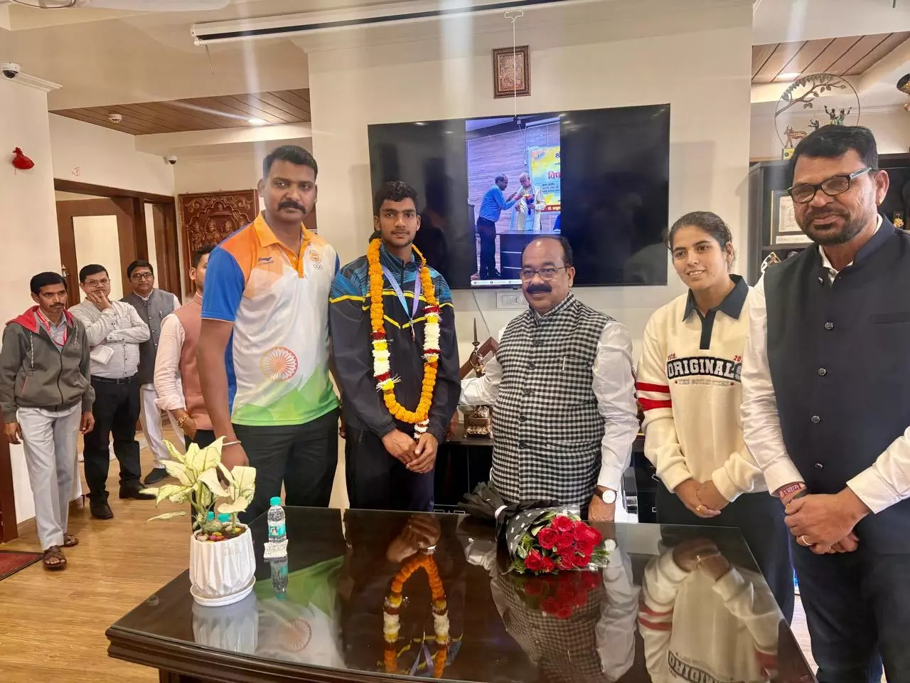अब्दुल्ला साई ने U17 वर्ल्ड वॉलीबॉल में भारत को दिलाया ब्रॉन्ज मेडल अब्दुल्ला साई ने U17 वर्ल्ड वॉलीबॉल में भारत को दिलाया ब्रॉन्ज मेडल