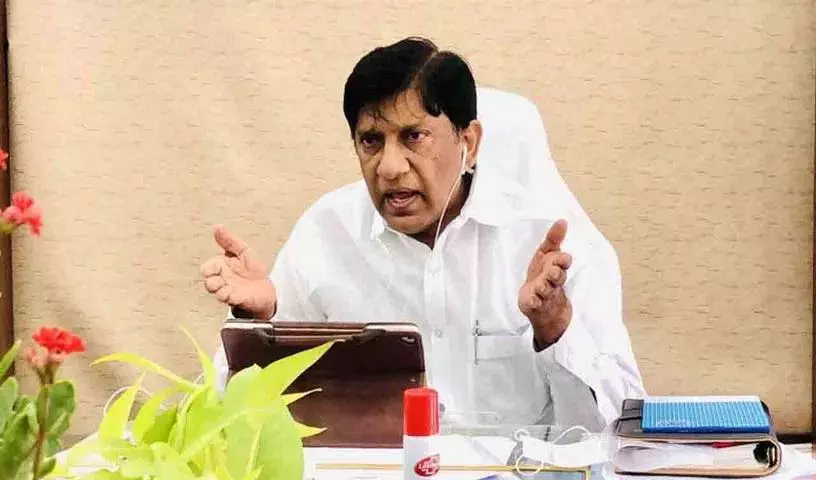 Boinapalli ने गांधी का नाम हटाने की आलोचना की, योजना रद्द करने का आरोप लगाया Boinapalli ने गांधी का नाम हटाने की आलोचना की, योजना रद्द करने का आरोप लगाया