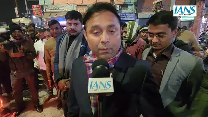 भागलपुर में ठंड की बढ़ती चपेट, तापमान 9°C तक गिरा भागलपुर में ठंड की बढ़ती चपेट, तापमान 9°C तक गिरा