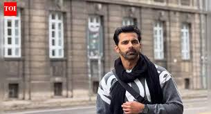 actor Anuj सचदेवा के खिलाफ क्रॉस केस दर्ज किया गया
