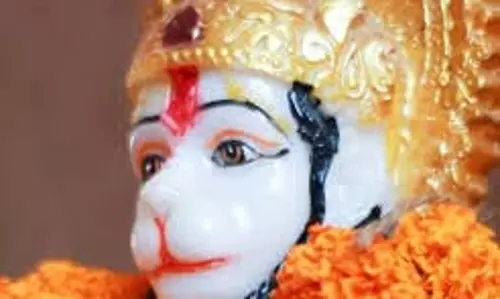 Saturday Hanuman Puja: आज शनिवार को ऐसे पा सकते हैं शनि दोष से मुक्ति, हनुमान जी को करें खुश Saturday Hanuman Puja: आज शनिवार को ऐसे पा सकते हैं शनि दोष से मुक्ति, हनुमान जी को करें खुश