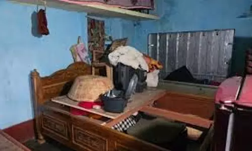 Aurangabad:पड़ोसियों के घर के बाहर लगाई कुंडी, फिर चोरों ने उड़ाई लाखों की संपत्ती