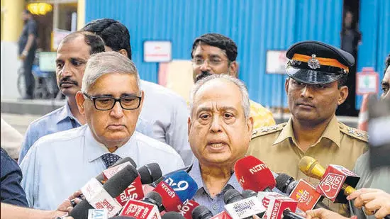 Kokate की लीलावती अस्पताल में कोरोनरी एंजियोग्राफी की गई Kokate की लीलावती अस्पताल में कोरोनरी एंजियोग्राफी की गई