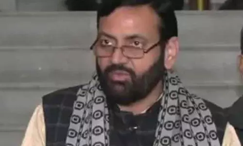 Haryana विधानसभा में वंदे मातरम के 150 साल पर बहस के दौरान हंगामा Haryana विधानसभा में वंदे मातरम के 150 साल पर बहस के दौरान हंगामा