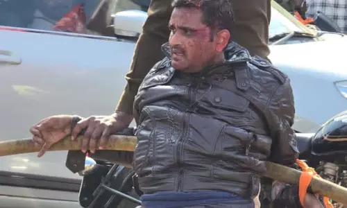 DSP तोमेश वर्मा मामले में नया मोड, रेप का आरोप लगाने वाली महिला निकली हमलावर DSP तोमेश वर्मा मामले में नया मोड, रेप का आरोप लगाने वाली महिला निकली हमलावर