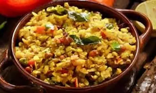 Tomato Poha : सर्दियों में  फटाफट ट्राई करें टमाटर पोहा रेसिपी