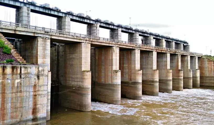 Andhra का पोथिरेड्डीपाडु विस्तार तेलंगाना के कृष्णा नदी के हिस्से के लिए खतरा है Andhra का पोथिरेड्डीपाडु विस्तार तेलंगाना के कृष्णा नदी के हिस्से के लिए खतरा है