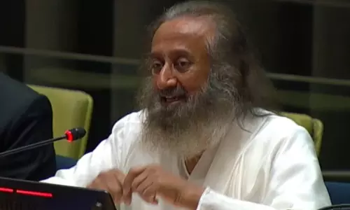 Ravi Shankar संयुक्त राष्ट्र में भगवान कृष्ण की ध्यान की शिक्षा लेकर आए