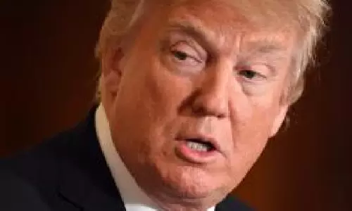 Trump की दवा कीमतों में कटौती का असर भारत समेत ग्लोबल फार्मा इंडस्ट्री पर पड़ेगा Trump की दवा कीमतों में कटौती का असर भारत समेत ग्लोबल फार्मा इंडस्ट्री पर पड़ेगा