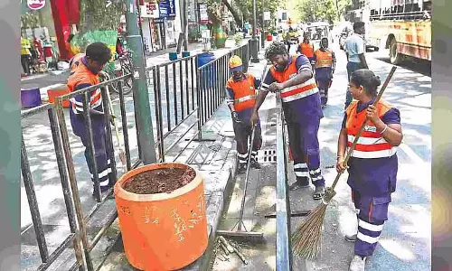 Chennai: ज़ोन 1 में सफाई कर्मचारियों के लिए लाउंज बनाए जाएंगे Chennai: ज़ोन 1 में सफाई कर्मचारियों के लिए लाउंज बनाए जाएंगे