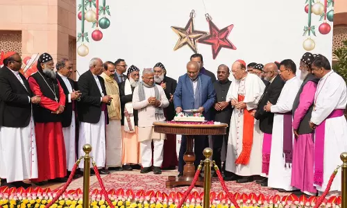 VP राधाकृष्णन ने क्रिसमस लंच का आयोजन किया, कल से तेलंगाना और एमपी दौरे पर