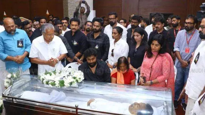 kerala: श्रीनिवासन का अंतिम संस्कार समारोह एर्नाकुलम में, सीएम शामिल