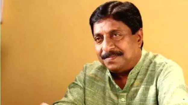 kerala: बोरिंग टॉपिक, लेकिन दिलचस्प सिनेमा; श्रीनिवासन की फिल्म राइटिंग मास्टरक्लास kerala: बोरिंग टॉपिक, लेकिन दिलचस्प सिनेमा; श्रीनिवासन की फिल्म राइटिंग मास्टरक्लास