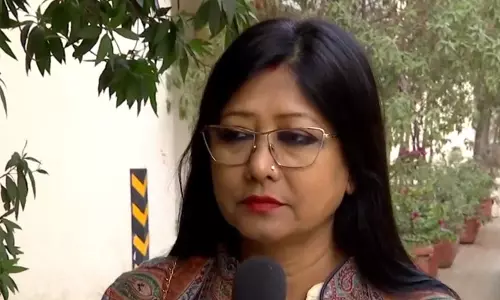 JMM MP महुआ माजी, कांग्रेस महासचिव जयराम रमेश ने वीबी-जी रैम-जी बिल की आलोचना की