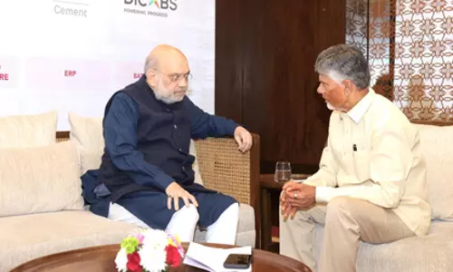 Andhra प्रदेश के विकास पर चर्चा, चंद्रबाबू नायडू ने अमित शाह से भेंट की Andhra प्रदेश के विकास पर चर्चा, चंद्रबाबू नायडू ने अमित शाह से भेंट की