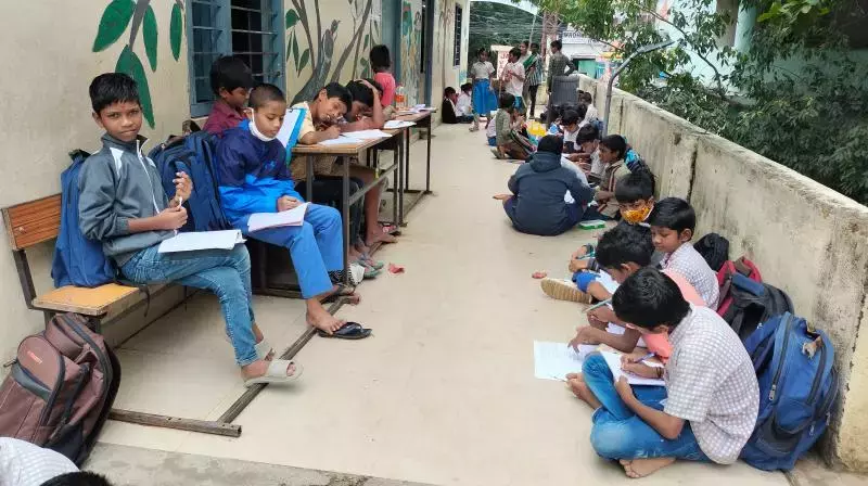 Nizamabad : माणिक भवन स्कूल में एसएससी अंग्रेजी माध्यम होगा
