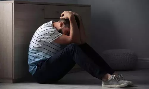 Depression के लक्षण, अगर आपको ये लक्षण हैं तो आपको डॉक्टर के पास ज़रूर जाना चाहिए Depression के लक्षण, अगर आपको ये लक्षण हैं तो आपको डॉक्टर के पास ज़रूर जाना चाहिए