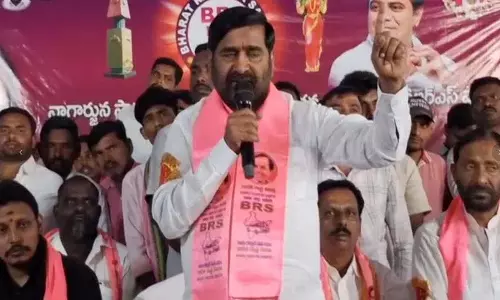 पूर्व मंत्री Jagadish Reddy ने राजनीतिक विभाजन की आलोचना की