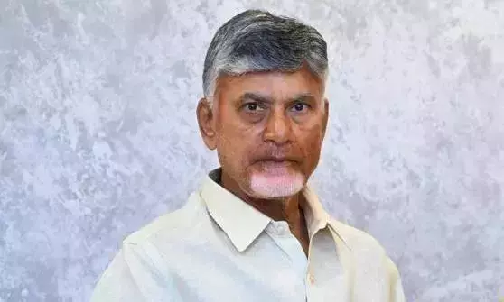 Andhra प्रदेश के सीएम ने रिफाइनरी, मेट्रो रेल और शिपबिल्डिंग प्रोजेक्ट्स पर ज़ोर दिया Andhra प्रदेश के सीएम ने रिफाइनरी, मेट्रो रेल और शिपबिल्डिंग प्रोजेक्ट्स पर ज़ोर दिया