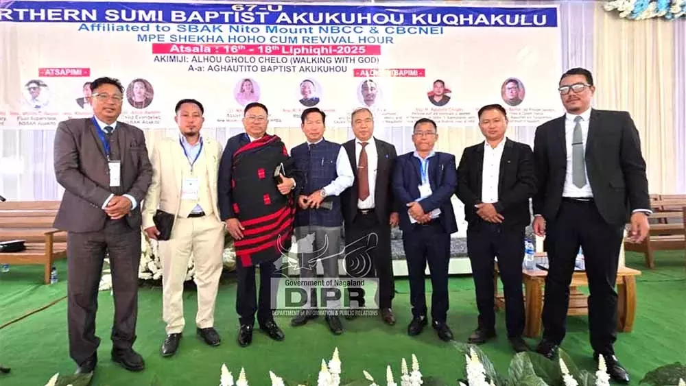 Nagaland : किखेतो सेमा ने सुमिस्टो को उदास मानसिकता से उबरने की चुनौती दी Nagaland : किखेतो सेमा ने सुमिस्टो को उदास मानसिकता से उबरने की चुनौती दी