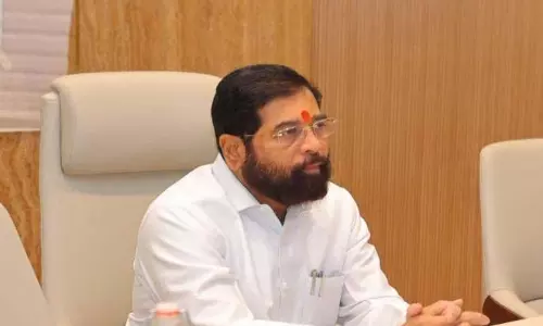Pune में शिंदे ग्रुप से 200 कर्मचारियों ने इस्तीफा दिया, धंगेकर से जुड़े
