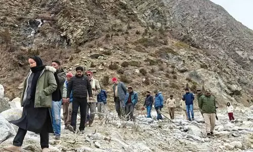 लाहौल और Karpat village के बाढ़ प्रभावित करपट गांव के लिए 8.47 करोड़ रुपये मंजूर किए गए हैं लाहौल और Karpat village के बाढ़ प्रभावित करपट गांव के लिए 8.47 करोड़ रुपये मंजूर किए गए हैं