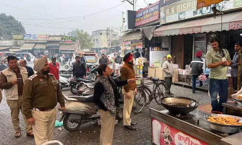 Amritsar की सड़कों पर अतिक्रमण करने वाले व्यापारियों के खिलाफ अभियान
