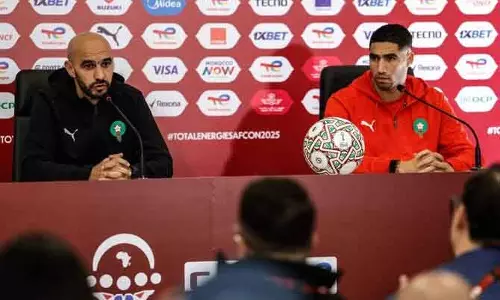 Achraf Hakimi फिट, लेकिन पहले मैच में खेलने पर सस्पेंस Achraf Hakimi फिट, लेकिन पहले मैच में खेलने पर सस्पेंस