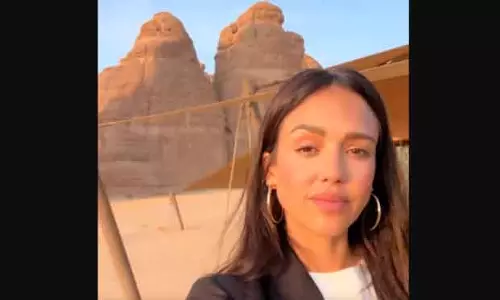 हॉलीवुड स्टार Jessica Alba अलउला की कायल, बताया जीता-जागता म्यूजियम हॉलीवुड स्टार Jessica Alba अलउला की कायल, बताया जीता-जागता म्यूजियम