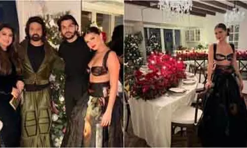 Tara Sutaria की अर्ली क्रिसमस पार्टी: वीर पहारिया और भूमि पेडनेकर समेत सितारों का जमावड़ा Tara Sutaria की अर्ली क्रिसमस पार्टी: वीर पहारिया और भूमि पेडनेकर समेत सितारों का जमावड़ा