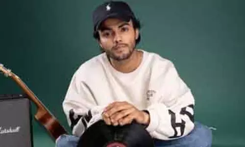 लापता लेडीज फेम Sparsh Shrivastava का टॉलीवुड डेब्यू, नागा चैतन्य के साथ आएंगे नजर लापता लेडीज फेम Sparsh Shrivastava का टॉलीवुड डेब्यू, नागा चैतन्य के साथ आएंगे नजर