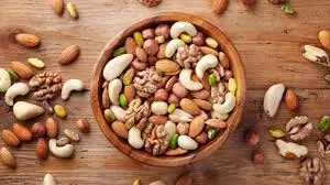 Weight loss: वजन घटाने के लिए खा सकते हैं ये 3 ड्राई फ्रूट्स, बस जान लीजिए सेवन करने का सही तरीका Weight loss: वजन घटाने के लिए खा सकते हैं ये 3 ड्राई फ्रूट्स, बस जान लीजिए सेवन करने का सही तरीका