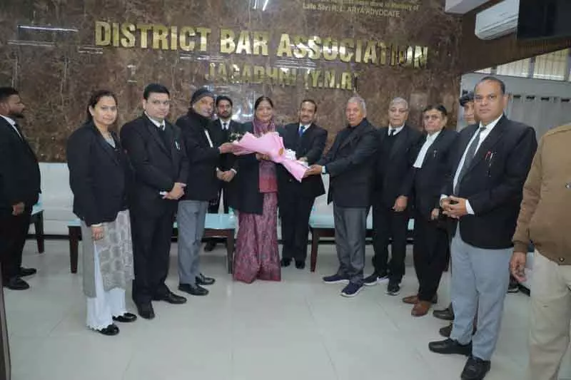 Yamunanagar हाई कोर्ट के जज ने जगाधरी में जिला अदालत का निरीक्षण किया। Yamunanagar हाई कोर्ट के जज ने जगाधरी में जिला अदालत का निरीक्षण किया।
