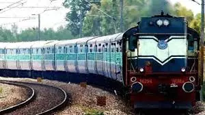 Kharagpur: रेलवे ने रद्द की कई ट्रेनें, यात्रियों को झटका Kharagpur: रेलवे ने रद्द की कई ट्रेनें, यात्रियों को झटका