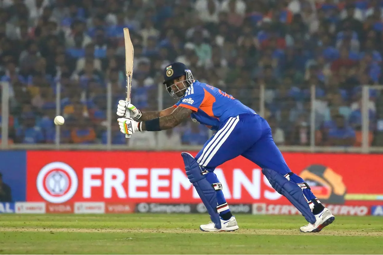 5वें T20I के बाद बोले यादव, सूर्या थोड़े समय के लिए खोया था, वापसी दमदार होगी 5वें T20I के बाद बोले यादव, सूर्या थोड़े समय के लिए खोया था, वापसी दमदार होगी