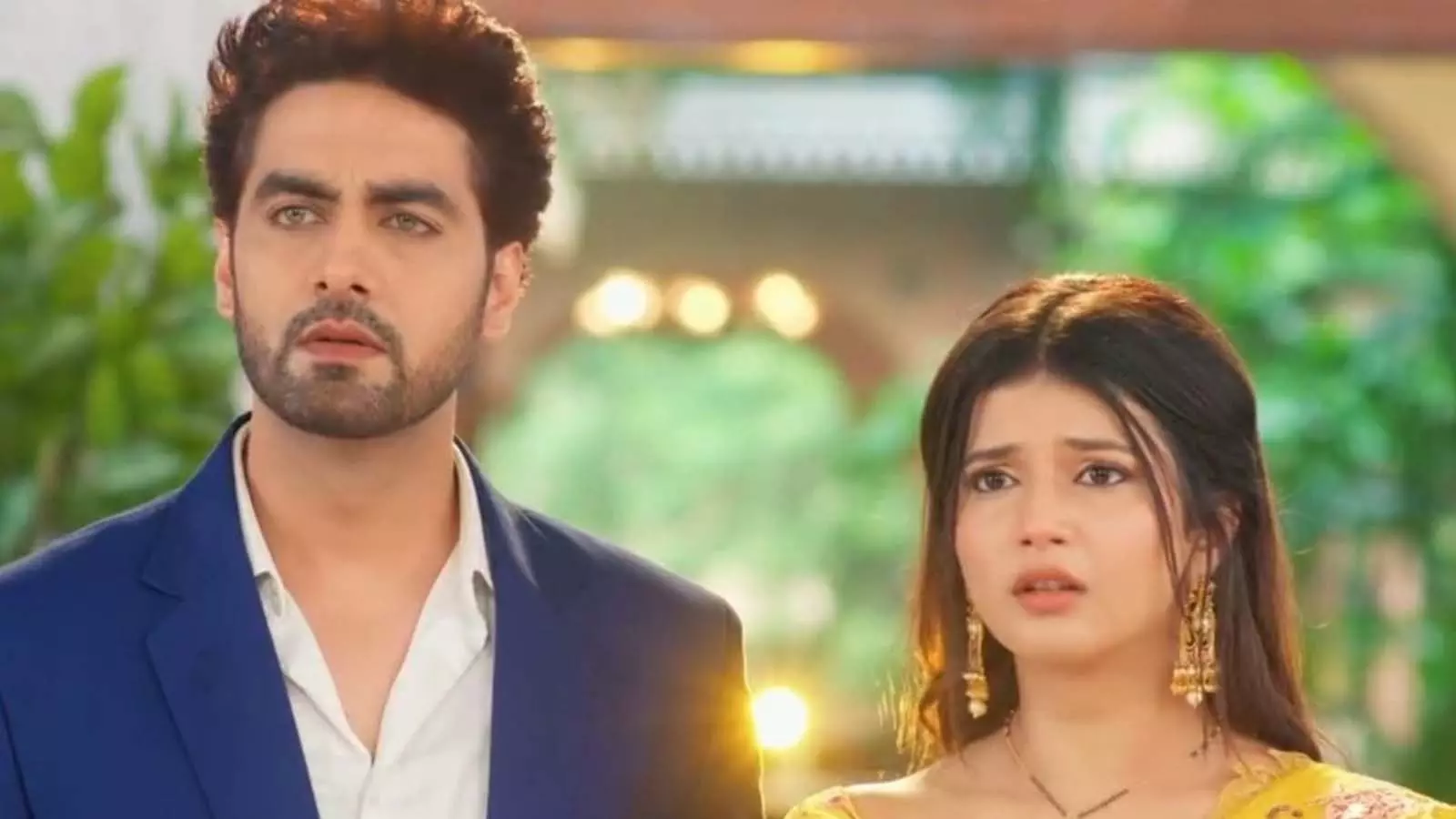 YRKKH Maha Twist: गुंडों का दबाव और शादी पर संकट, एपिसोड में जबरदस्त ड्रामा YRKKH Maha Twist: गुंडों का दबाव और शादी पर संकट, एपिसोड में जबरदस्त ड्रामा