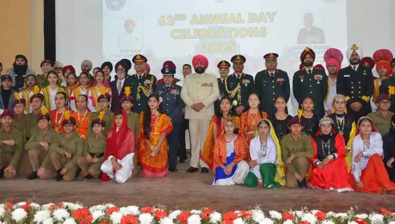 Sainik School ने मुझे थ्री-स्टार जनरल बनाया, उत्तराखंड के राज्यपाल ने कहा Sainik School ने मुझे थ्री-स्टार जनरल बनाया, उत्तराखंड के राज्यपाल ने कहा