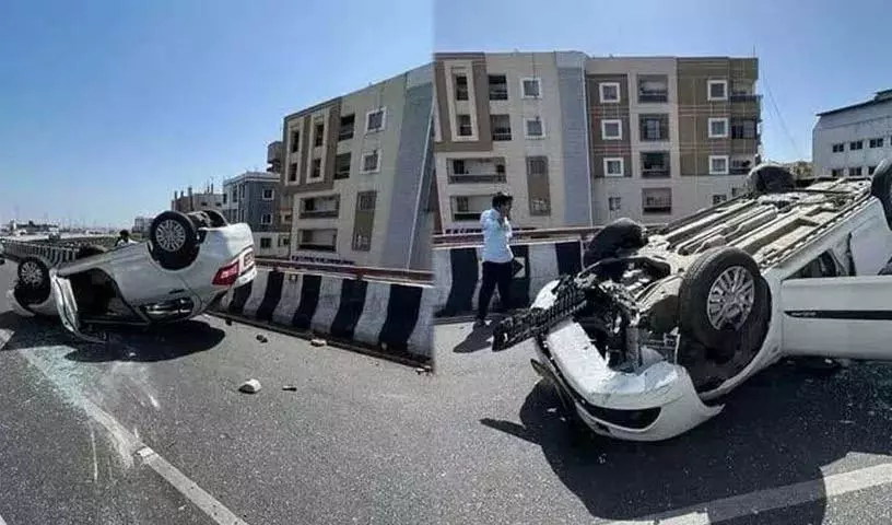 राजेंद्रनगर में PV Expressway पर दुर्घटना के बाद ट्रैफिक जाम राजेंद्रनगर में PV Expressway पर दुर्घटना के बाद ट्रैफिक जाम
