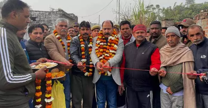 Dr. Rajiv Bhagat ने बिश्नाह में 40 लाख रुपये की विकास परियोजनाओं का उद्घाटन किया Dr. Rajiv Bhagat ने बिश्नाह में 40 लाख रुपये की विकास परियोजनाओं का उद्घाटन किया