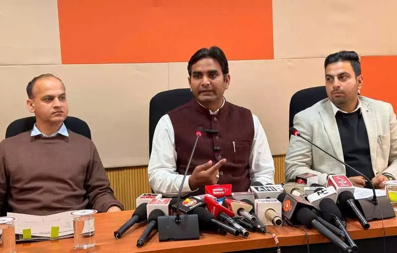 Dharamshala में कांगड़ा कार्निवल ड्रोन शो और म्यूजिकल शामों से सबको चकाचौंध कर देगा Dharamshala में कांगड़ा कार्निवल ड्रोन शो और म्यूजिकल शामों से सबको चकाचौंध कर देगा