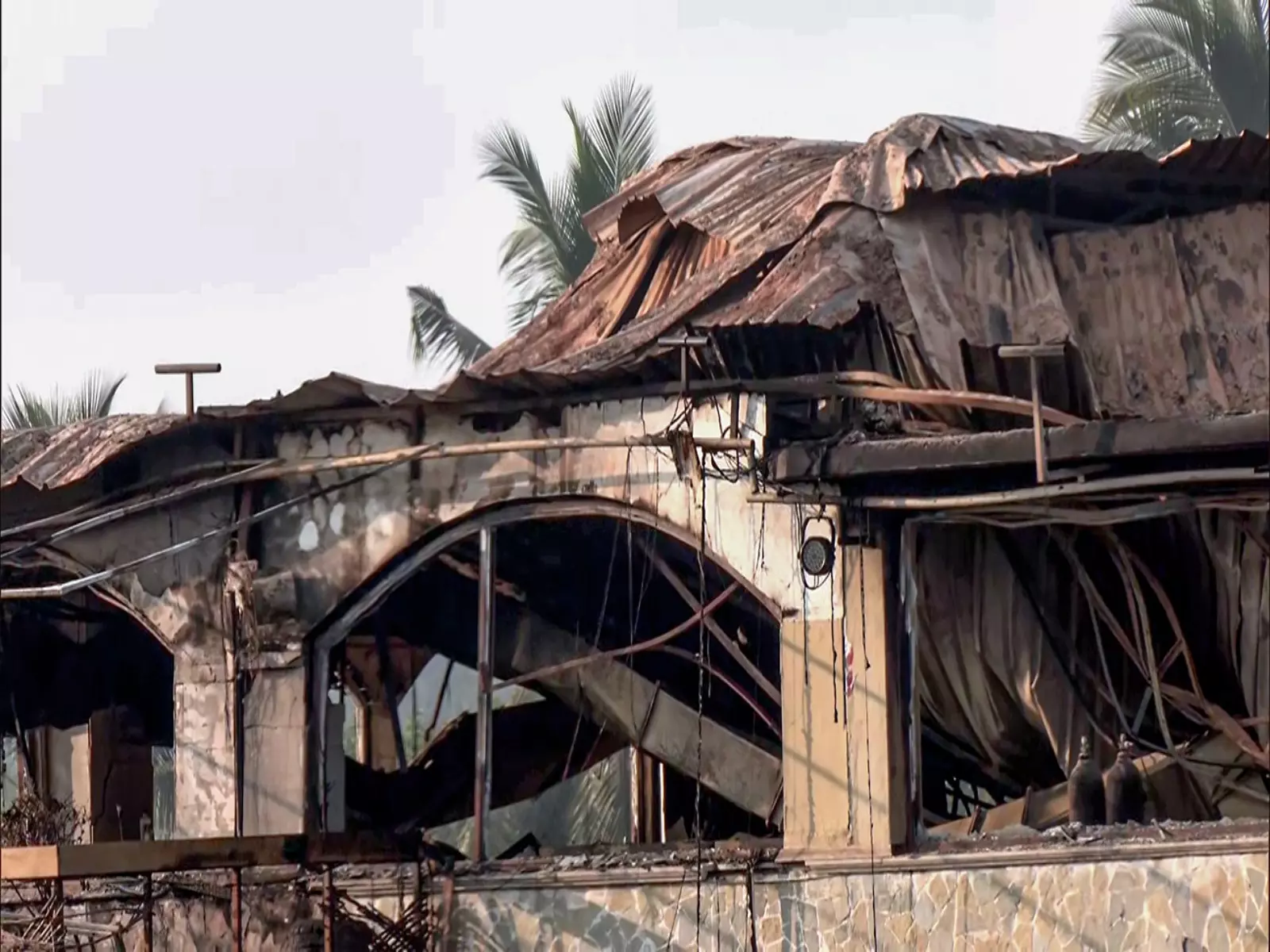 Goa Club Fire Case में ब्रिटेन भागे सह-मालिक के खिलाफ ब्लू कॉर्नर नोटिस की प्रक्रिया Goa Club Fire Case में ब्रिटेन भागे सह-मालिक के खिलाफ ब्लू कॉर्नर नोटिस की प्रक्रिया