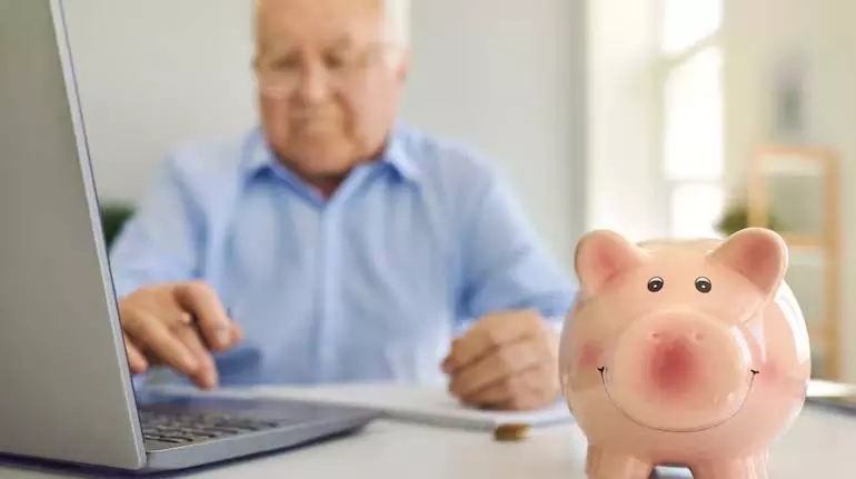 जब आराम सबसे ज़्यादा मायने रखता है, तो retirement प्लान फेल क्यों हो जाते हैं? जब आराम सबसे ज़्यादा मायने रखता है, तो retirement प्लान फेल क्यों हो जाते हैं?