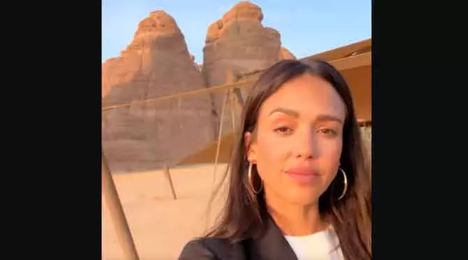 हॉलीवुड स्टार Jessica Alba अलउला की कायल, बताया जीता-जागता म्यूजियम हॉलीवुड स्टार Jessica Alba अलउला की कायल, बताया जीता-जागता म्यूजियम