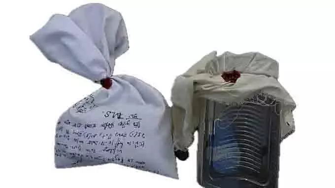 Punjab: सेना के भगोड़े राजबीर सिंह नेपाल भागने की कोशिश में पकड़े गए Punjab: सेना के भगोड़े राजबीर सिंह नेपाल भागने की कोशिश में पकड़े गए