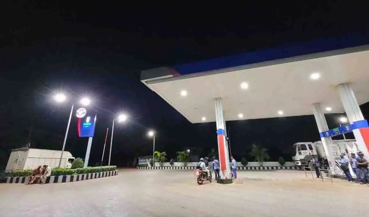 Odisha: प्रदूषण नियम सख्त, ईंधन लेने के लिए अनिवार्य सर्टिफिकेट Odisha: प्रदूषण नियम सख्त, ईंधन लेने के लिए अनिवार्य सर्टिफिकेट