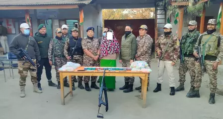 मोर्टार शेल विस्फोट में 3 नाबालिग घायल, कैप्सूल स्पास्मो-प्रॉक्सीवॉन बरामद मोर्टार शेल विस्फोट में 3 नाबालिग घायल, कैप्सूल स्पास्मो-प्रॉक्सीवॉन बरामद